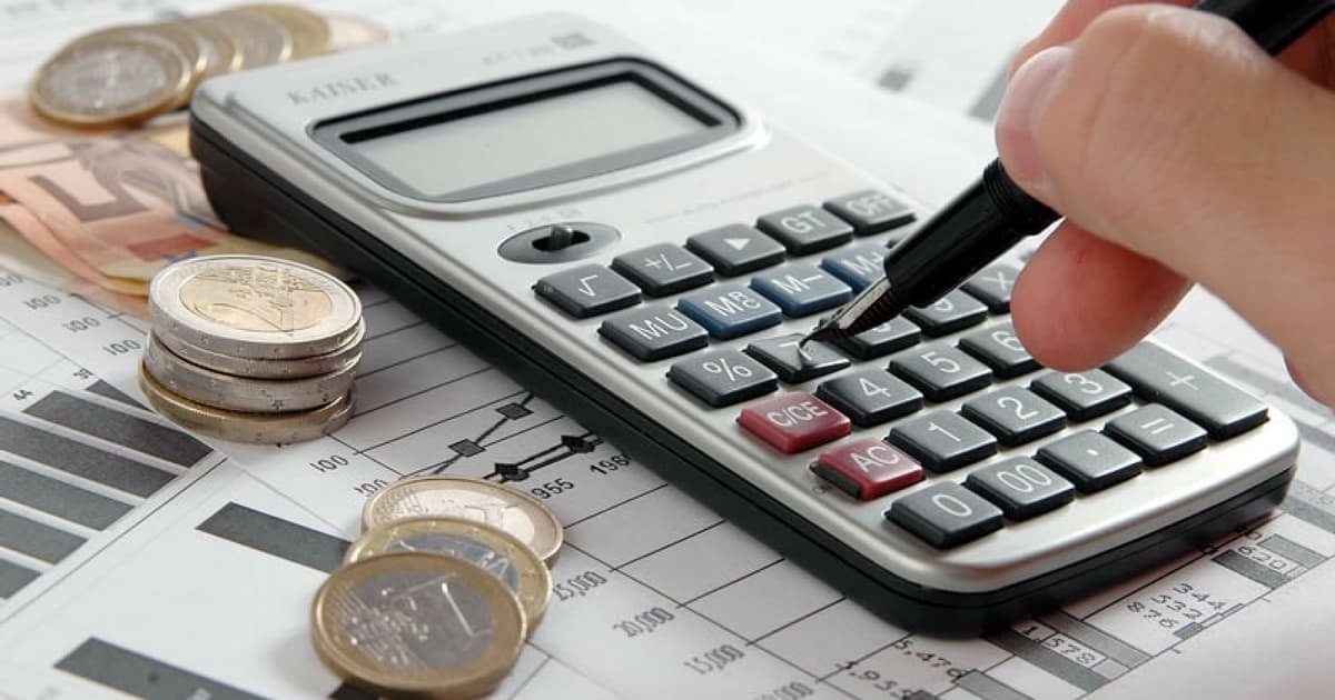 Você Está Cometendo Esses Erros. Veja as 7 Dicas de Ouro Para Organizar Suas Finanças.