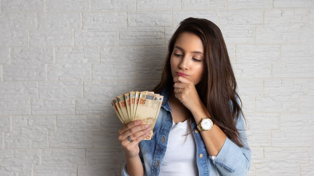 Pequenas Ações, Grandes Economias: Dicas para Reduzir Gastos no Dia a Dia