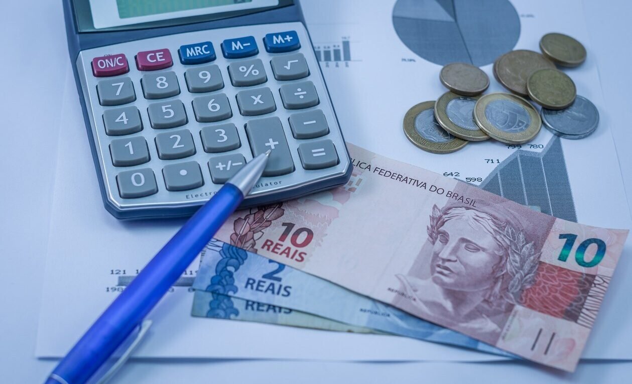 Como Reduzir Gastos Mensais em 25% de Forma Prática?